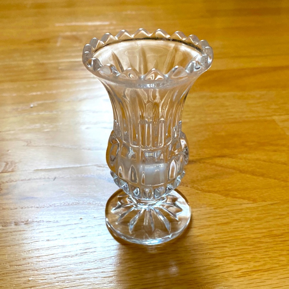 Small  crystal Bud Vase